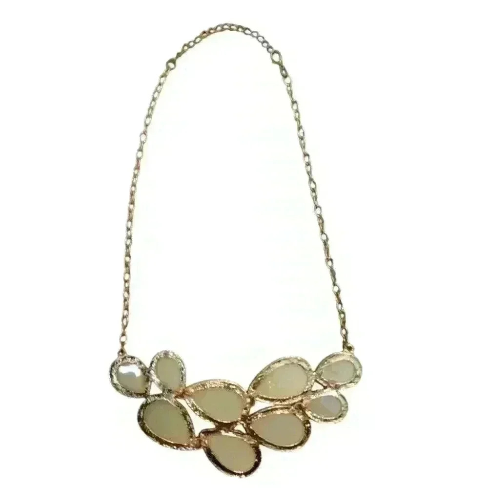 Gold necklace - Picture 2 of 3
